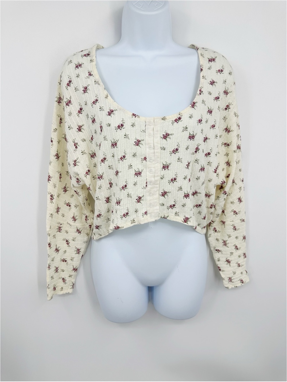 Urban Outfitters Cream Floral Cropped Long Sleeve Shirt Size XS Coquette Fairy